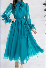 Load image into Gallery viewer, Maxi Stylish Dress
